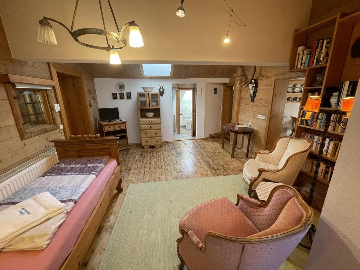Apartamento Geigerhaus 500 Jahre - Appt C Stuhlfelden Exterior foto
